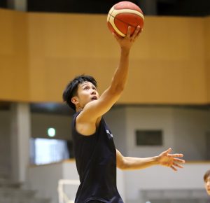 【インタビュー】信州ブレイブウォリアーズに移籍の生原秀将「一番尊敬しているコーチ」勝久HCと再タッグで優勝目指す