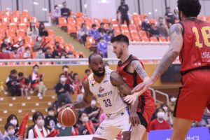 トライフープ岡山、プレーオフ初戦落とす（４月１４日）埼玉に敗れる／バスケットボール男子Ｂ３