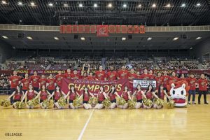 川崎が3年ぶり3度目の地区優勝、佐藤HC“応援が背中を押してくれてエネルギーになった”