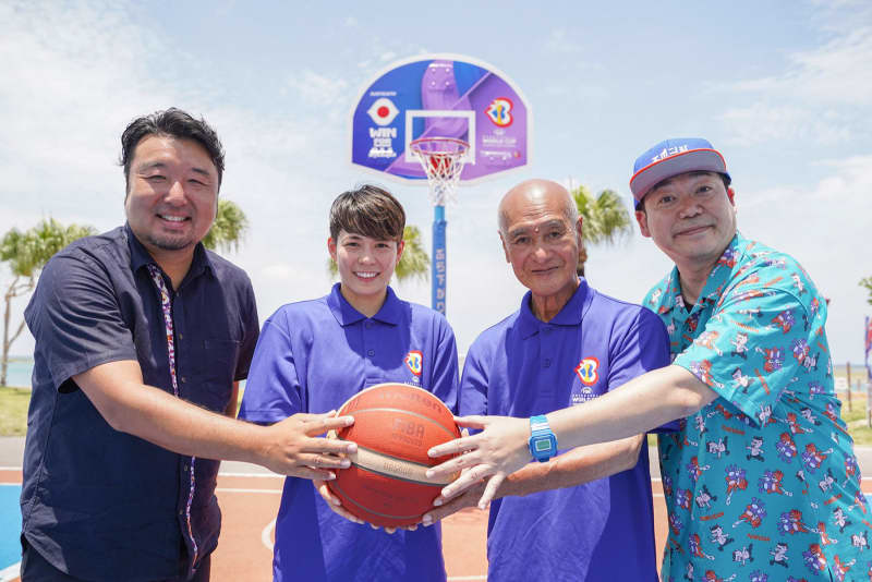 沖縄でW杯開催100日前イベント開催、県内出身・安間志織「子ども時代にもどったみたいにワクワクしている」