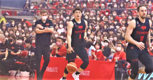 アルバルク東京・アドマイティスHC、SF敗退も選手たちに労い「よくここまで戦ってくれた」