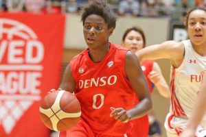 現役復帰の馬瓜エブリン、優勝請負人になれるか「髙田さんと共に優勝し、新しい歴史を作りたい」[Ｗリーグサマーキャンプ]