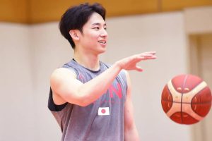 日本代表がニュージーランド戦登録13人を発表、「準備は100%」という河村勇輝も登録