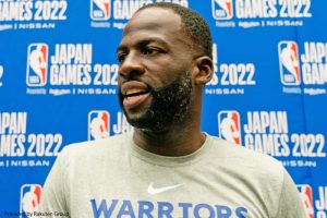 昨日の乱闘でグリーンに5試合無給出場停止と重い処分、トンプソンら3選手に約380万円の罰金