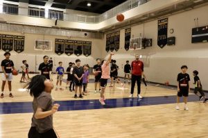 Tokyo Samuraiが児童養護施設支援のチャリティー・クリニックを開催