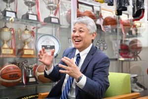 【ウインターカップ2023プレビュー】福岡第一高を訪問！ 勝利と成長を支えるマクダビッド Vol.1／井手口 孝コーチインタビュー