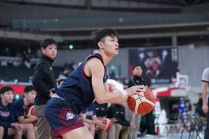 【ウインターカップ2023】湧川裕斗が3P9本と爆発、福岡大附大濠が粘る福島東稜に競り勝つ