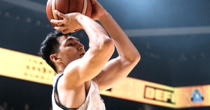 琉球ゴールデンキングス植松義也がインサイドで貢献　ケガ人続出も“ヒーロー”が現れる王者の強さ