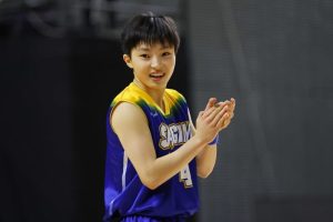 【Jr.ウインターカップ2023-24】相模女大中が初の決勝進出、エース竹内34得点の活躍で折尾中との激戦を制す