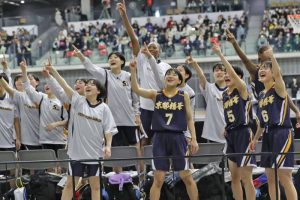【Jr.ウインターカップ2023-24】女子・京都精華学園中が全中との2冠達成、決勝で相模女大中を下す
