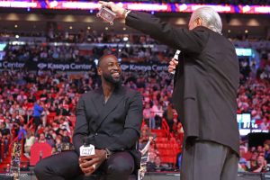 ヒートがウェイド氏の銅像を2024年秋に公開と発表「こんなことは夢にも思わなかった」