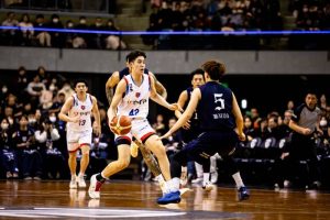 渡邉伶音（ライジングゼファー福岡特別指定選手／福岡大附大濠2年）のBリーグデビュー、ロペスHCも「故郷の千葉で実現できてよかった」