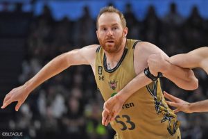 琉球・カークの帰化申請が受理「皆に誇りに思ってもらえるように努力し続けていきます」