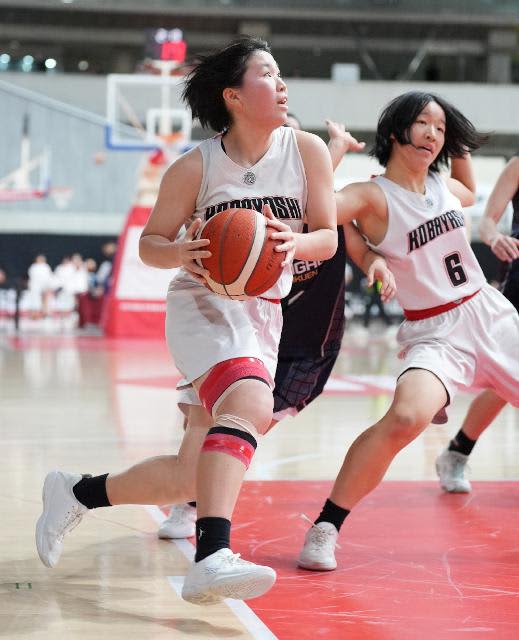 小林女子 2回戦へ　全国高校バスケ第1日