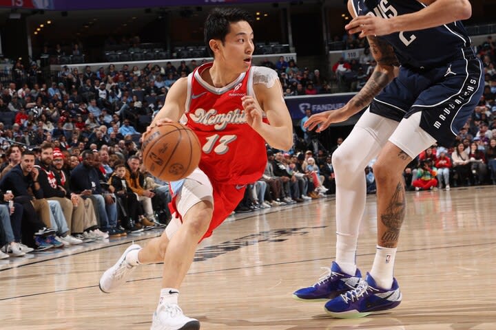 【NBA】グリズリーズがマブズに逆転勝ちで連敗ストップ。河村勇輝は第１Qから登場し１リバウンド、１アシスト＜DUNKSHOOT＞